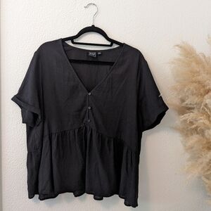 Black Gap Peplum Top